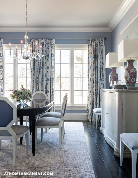 Rooms Curtains, Blue And White Dining Room, Dining Room Drapes, Blue Dining Room, Curtains Design, Curtains Blue, Curtains Diy, Neutral Curtains, Room Neutral