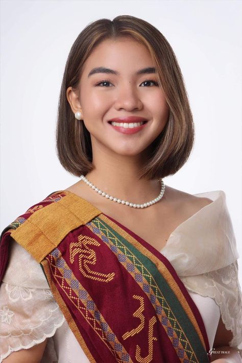 Janna Gabrielle Tan Up Graduation Sablay, Filipiniana Graduation Picture, Nails For 8th Grade, Graduation Toga, Graduation Look, Filipiniana Dress, 8th Grade Graduation, Grad Pic, Graduation Picture