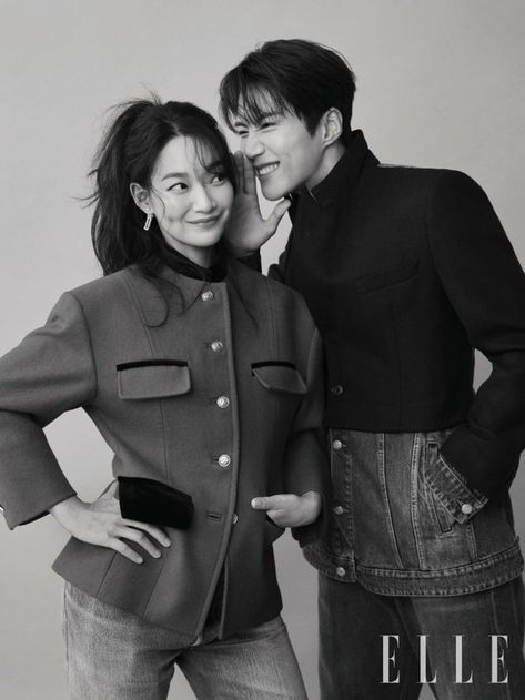 Hometown Cha Cha, Korean Photoshoot, Hometown Cha Cha Cha, Kim Seonho, Korean Couple Photoshoot, Shin Min Ah, Jung So Min, 사진 촬영 포즈, Korean Couple