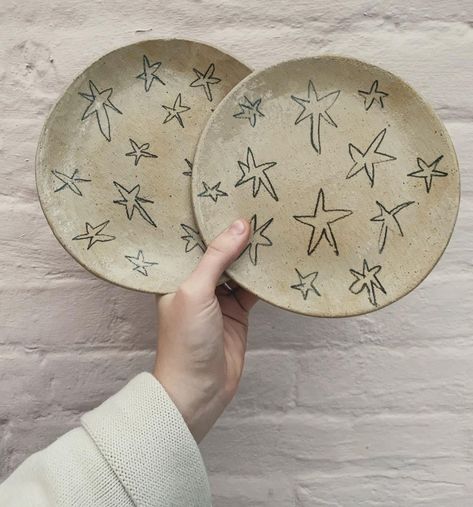 Star Pottery, Creative Objects, Makey Makey, Wedding Plate, Homeware Store, Pottery Inspo, Handmade Ceramics Plates, Unique Plates, Painted Illustration