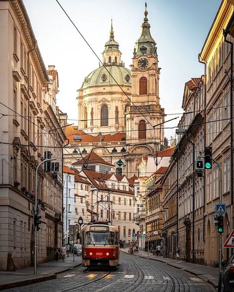 Prague, Czech Republic 🇨🇿 . . Prague, the capital of the Czech Republic, is like stepping into a storybook. It's famous for the Charles Bridge, which connects the old town to the stunning Prague Castle overlooking the city. You can wander through cobblestone streets in Old Town Square, check out the Astronomical Clock, and soak in the baroque architecture. Don't miss exploring the Jewish Quarter with its rich history. Whether you're cruising on the Vltava River or enjoying the vibe at Wencesl... Check Republic, Town Square, Prague Czech Republic Aesthetic, Jewish Quarter Prague, Prague Street Photography, Prague Jewish Quarter, Prague Architecture, Prague Restaurants Old Town, Narrowest Street Prague