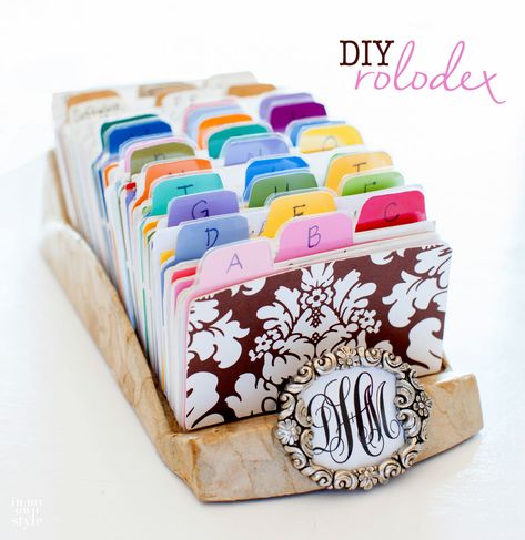 Learn how to make your own desk accessories and drawer dividers with no skills or power tools needed. Easy, fast and affordable DIY organizing projects to help you organize your desk at home or work. #deskorganizers #DIYorganizers #homeoffice #desk #deskorganizers #deskdividers #nationaldeskcleaningday #drawerliners Desk Organization Tips, Desk Organization Ideas, Paint Chip Crafts, Paint Chip Art, Rectangular Baskets, Wedding Scrapbook, Craft Room Organization, Own Style, Diy Box