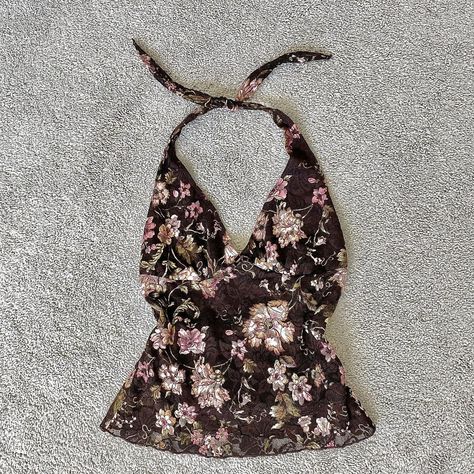 Halter Outfit, Pink Y2k Outfit, Vintage Halter Top, Y2k Halter Top, Thrift Inspo, Floral Halter Top, Depop Y2k, Fits Aesthetic, Brown And Pink