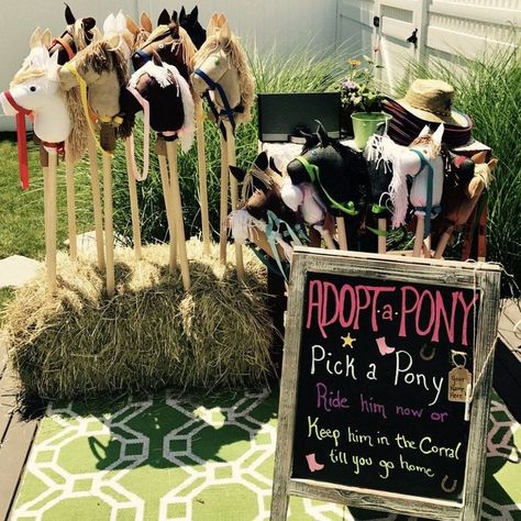 Pbr Birthday Party, Horse Theme Birthday Party, Horse Party Favors, 1st Rodeo, Diy Party Crafts, Rodeo Birthday Parties, Cowboy Theme Party, Barnyard Birthday Party, Western Birthday Party