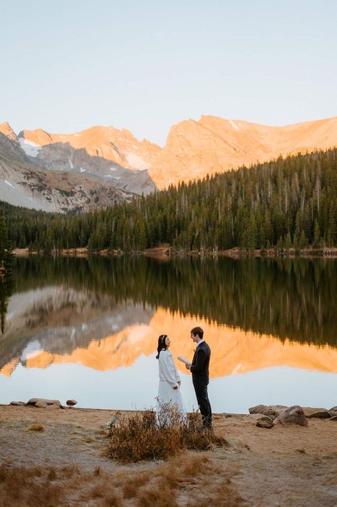 A couple elopes at Brainard Lake Recreation Area in the fall Brainard Lake Colorado, Cozy Brunch, Lake Elopement, Sunrise Elopement, Elopement Ideas, Scenic Routes, Real Couples, In The Fall, First Dance