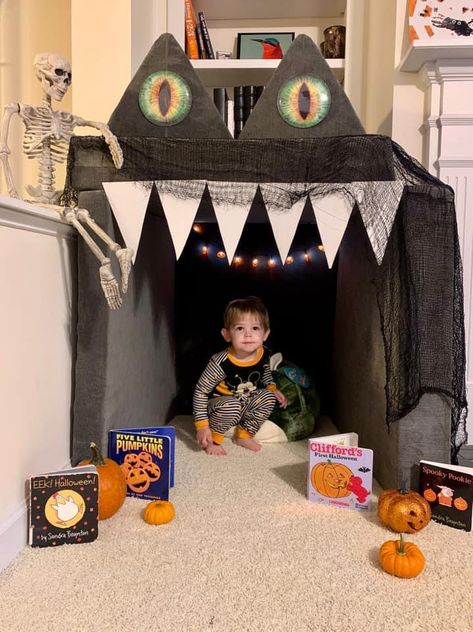 Nugget Builds, Nugget Ideas, Nugget Couch, Spooky Birthday, Five Little Pumpkins, Play Couch, Halloween Activities For Kids, Setup Ideas, Kid Food