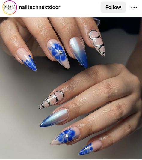 Nails Art Bleu, Stiletto Chrome Nails, Blue Airbrush Nails, Blue Almond Nails Design, Almond Nails Blue, Cutest Nails, Orchid Nails, Cruise Nails, Brown Acrylic Nails