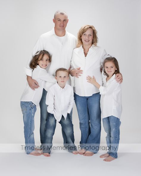 blue jeans and white shirts White Shirt And Blue Jeans Family Photo, White Top And Jeans Outfit Photoshoot, Family Photo Outfits Jeans White Shirts, White Tee Blue Jeans Family Photoshoot, Family Photoshoot Jeans And White, Family Pictures Jeans And White Shirts, Blue Jeans White Shirt Outfit Couples, White Tee And Jeans Photoshoot Family, White Shirt And Jeans Outfit Photoshoot Family