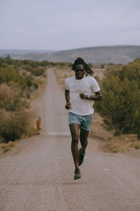 Aesthetic Perspective, Athletic Shorts Outfit, Tokyo Marathon, Running Books, Urban Running, Running Inspo, Running Aesthetic, Slow Runners, Run A Marathon