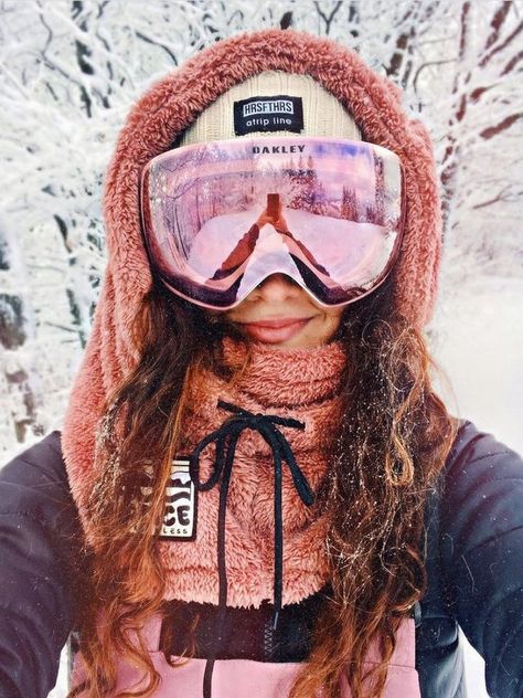 WOMEN – Notice Snowboarding Helmet Womens, Snowboarding Women Outfit, Ski Outfit For Women, Small Beanie, Cold Fashion, Snowboard Helmet, Mountain Outfit, Snowboarding Women, Snowboarding Outfit