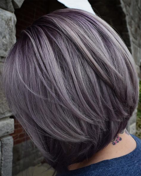 Lavender Grey Hair, Purple Hair Color Ombre, Cortes Bob, Purple Ombre Hair, Red Blonde Hair, Ash Hair Color, Summer Stuff, Silver Hair Color, Silver Grey Hair