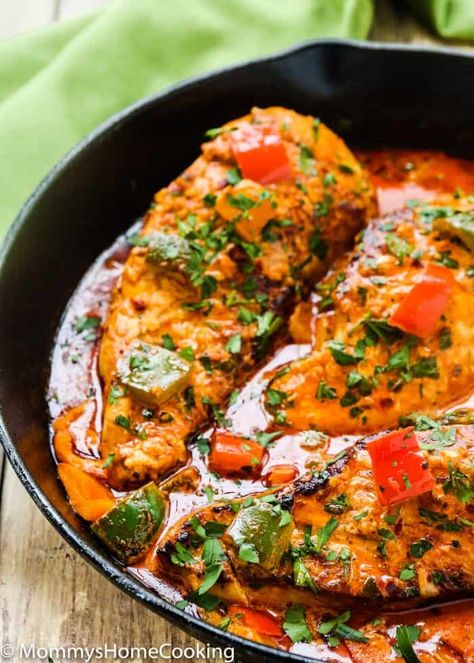 Creamy Peri Peri Chicken [Video] Peri Chicken Recipe, Peri Peri Chicken Recipe, Easy Paella, Peri Chicken, Peri Peri Chicken, Top Chicken Recipes, Paella Recipe, Peri Peri, Broccoli Beef