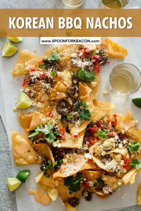 Asian Nachos Wontons, Wonton Nachos Asian, Unique Nachos Recipes, Wonton Nachos Recipe, Korean Nachos Recipe, Korean Mexican Fusion Recipes, Fancy Nachos, Korean Nachos, Asian Nachos