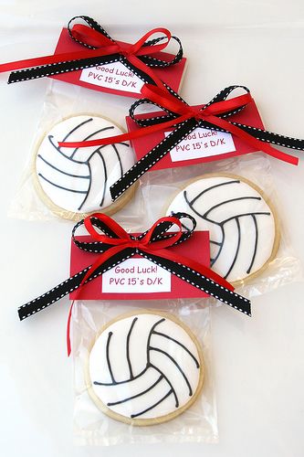 Wrapped Volleyball Cookies | by Glorious Treats Packaging For Cookies, Volleyball Snacks, Volleyball Cookies, Volleyball Crafts, Volleyball Locker, Volleyball Party, Volleyball Senior Night, Volleyball Team Gifts, Team Snacks