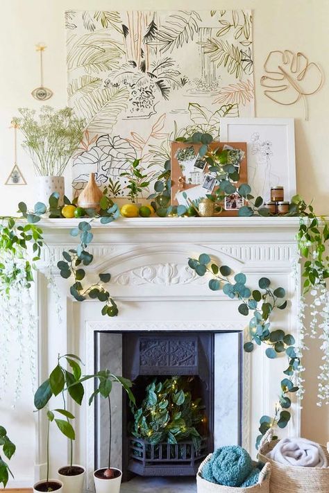 Stop Scrolling Pinterest—These 30 Fireplace Mantel Ideas Are All the Inspo You Need #purewow #home #decor Over Fireplace Decor, Empty Fireplace Ideas, Fireplace Mantel Ideas, Chimney Decor, Mantel Ideas, Paint Fireplace, Fireplace Mantle Decor, Small Fireplace, Fall Living Room Decor