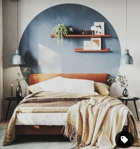 Half Paint Wall Bedroom, Painted Circles On Bedroom Wall, Half Blue Wall Bedroom, Circle Above Bed, Bedroom Circle Paint, Half Circle Bedroom Wall, Wall Paint Behind Bed, Painted Circle Headboard, Wall Painting Behind Bed