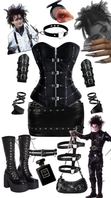 Edward scissorhands halloween costume black leather buckle belts goth chunky boots johnny depp scary costume Edward Scissorhands Halloween Costume, Edward Scissorhands Halloween, Edward Scissorhands Costume, Halloween Costume Black, Cute Couple Halloween Costumes, Scary Costumes, Edward Scissorhands, Cute Halloween Costumes, Couple Halloween