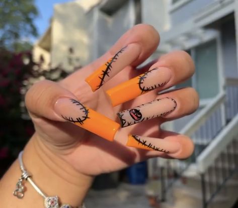 Halloween Nail Ideas Easy, Nails For Holiday, Baddies Nails, M Nails, Nails Pumpkin, Fall Halloween Nails, Claws Nails, Orange Acrylic Nails, Nail Journey