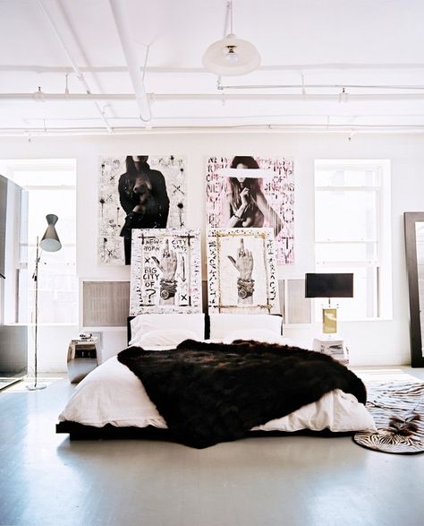 Casa Rock, Edgy Bedroom, Design Ložnic, Loft Style Bedroom, New York Loft, Seattle Homes, Style Loft, Style Deco, Stylish Bedroom