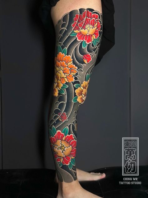 Japanese Leg Tattoo Men Design, Japanese Traditional Leg Sleeve, Japanese Dragon Leg Sleeve, Leg Tattoo Men Japanese Style, Japanese Leg Sleeve Tattoos, Japanese Leg Sleeve, Japanese Leg Tattoo, Japanese Legs, Leg Tattoo Men