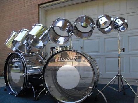 Image gallery for 1978 LUDWIG STAINLESS STEEL OCTA-PLUS - | AmericanListed.com Instrument Reference, Drums Set, Billy Cobham, Beautiful Instruments, Ludwig Drums, Drums Art, Pearl Drums, Drum Sets, Engine Room