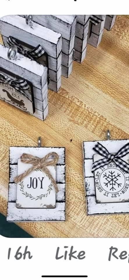 Jenga Crafts, Dollar Store Christmas Crafts, Jenga Blocks, Christmas Craft Fair, Dollar Tree Diy Crafts, Christmas Wood Crafts, Diy Dollar Store Crafts, Holiday Crafts Christmas, Chalk Couture