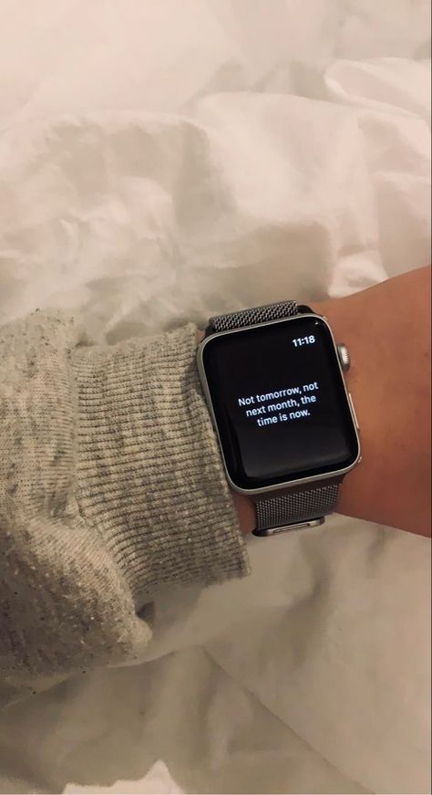 Apple Quotes, Apple Watch Fashion, Self Motivation Quotes, Cute Workout Outfits, Crossfit Workouts, Note To Self Quotes, Old Money Aesthetic, Self Quotes, Reminder Quotes