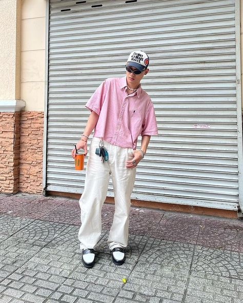 Mens Cropped Shirt, Men Cropped Shirt, Shirt Outfit Men Aesthetic, Cropped Shirt Outfit Men, Boxy Shirt Outfit Men, Cropped Shirt Men, Short Sleeve Button Down Outfit, Button Up Shirt Men Outfits, Work Shirt Outfit