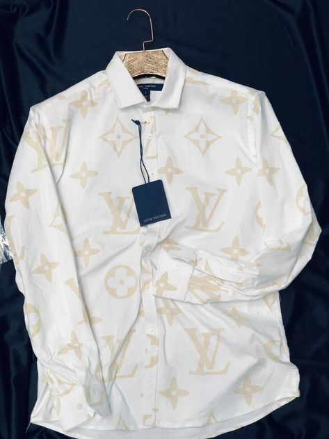 Summer Swag Outfits, White Louis Vuitton, Hype Clothing, Dope Outfits For Guys, African Clothing For Men, Expensive Clothes, Foto Baby, Muslimah Fashion Outfits, Fashion Suits For Men