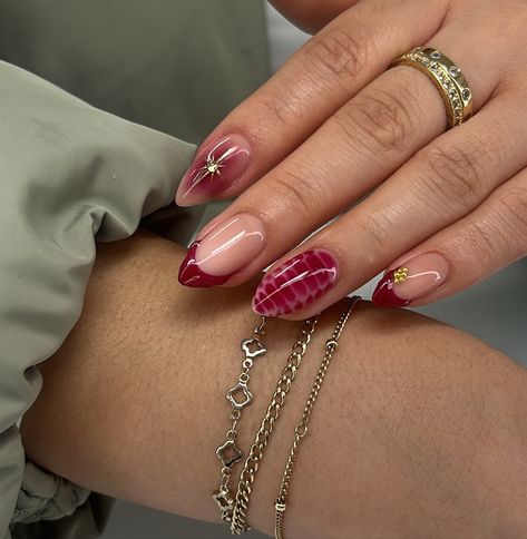 ✨🍷 🐊 - Service: #Buildergel - #gelnails #nailinspo #venturanails #nailart #fallnails #explorepage Dubai Nails, Biab Nails, Green Acrylic Nails, Stunning Nails, Girly Acrylic Nails, Short Acrylic Nails Designs, Neutral Nails, Fire Nails, Dream Nails