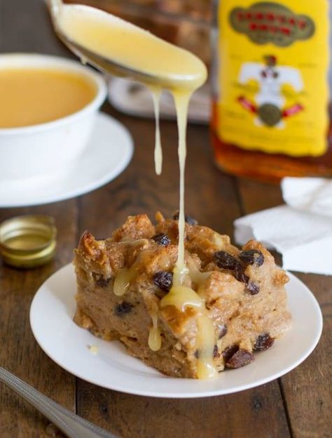 Bread Pudding with Hot Butter Rum Sauce Recipe - Pinch of Yum Hot Butter Rum, Irish Bread Pudding, Butter Rum Sauce, Irish Bread, Rum Sauce, Butter Rum, Pinch Of Yum, Bread Pudding Recipe, Oatmeal Raisin Cookies