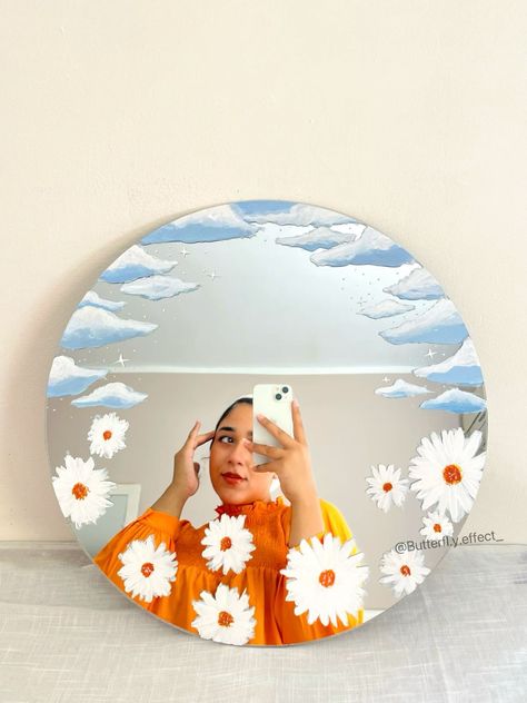 Mirror Painting Ideas Art, Mirror Painting Ideas Aesthetic, Diy Round Mirror, Cermin Aesthetic, Mirror Painting Ideas, Hand Painted Mirror, Mirrors Diy, Painted Mirror Art, Hand Painted Mirrors