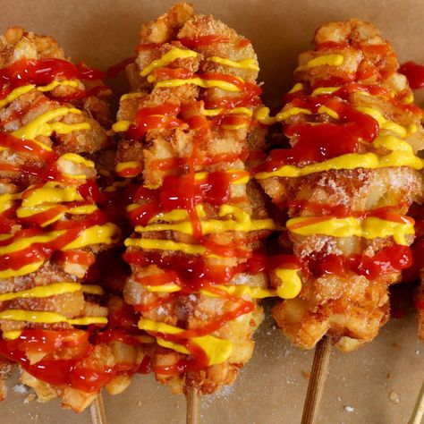 Korean-style french fries corn dog (Gamja-hotdog: 감자핫도그) recipe by Maangchi Maangchi Recipes, Hot Dog On A Stick, Korean Corn, Corndog Recipe, Fusion Recipes, Quick Dishes, Korean Cooking, Corn Dog, Korean Street Food