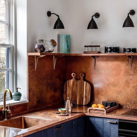 Copper Splashback, Kitchens Without Upper Cabinets, Copper Backsplash, Warm Color Schemes, Copper Tiles, Devol Kitchens, Mews House, Bedroom Images, Kitchen Splashback