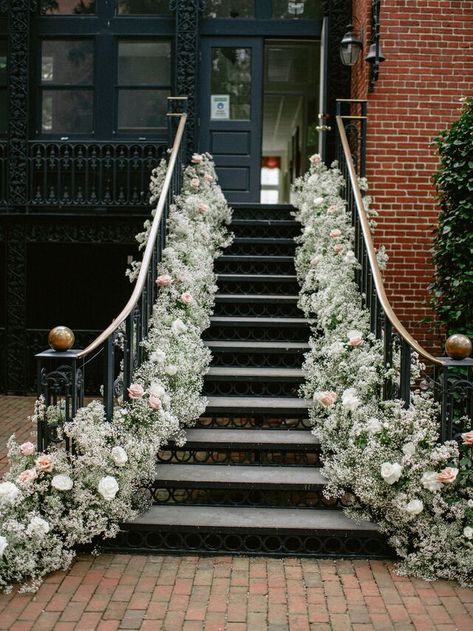 Romantic Courtyard, Brownstone Townhouse, Wedding Stairs, Wedding Staircase, Church Aisle, Wedding Checklists, Wedding Flower Trends, Aisle Flowers, Stair Decor