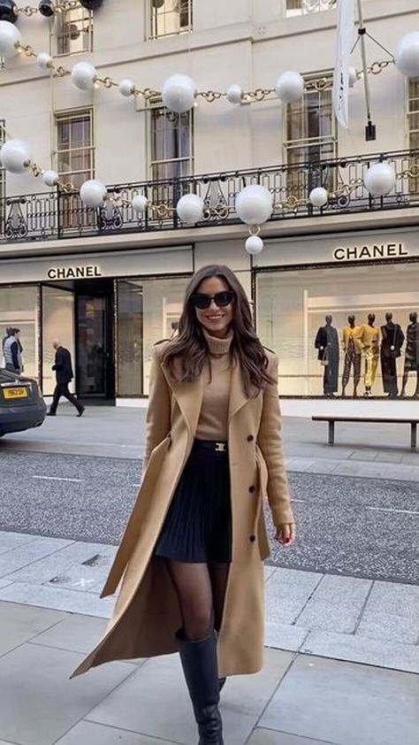 Business Woman Winter Outfit, What To Wear In Paris In January, Classy Outfits For Women Winter, Fall Fancy Outfits, Stylish Winter Outfits For Women Classy, Winter Honeymoon Outfits, Fancy Winter Outfits Classy, Winter Ideas Outfits, Classy Winter Outfits Dressy