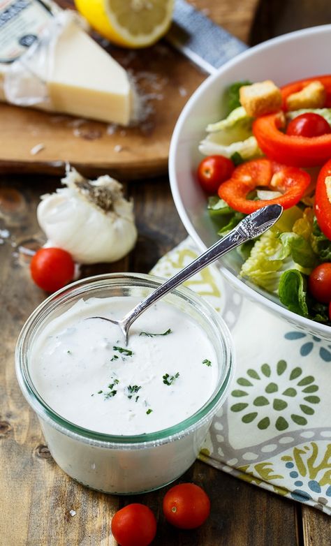 Creamy Parmesan Dressing (Carrabba's copycat) Creamy Parmesan Dressing Recipe, Parmesan Dressing Recipe, Creamy Parmesan Dressing, Blue Cheese Vinaigrette, Ginger Salad Dressings, Simple Salad, Parmesan Recipes, Homemade Buttermilk, Southern Kitchens