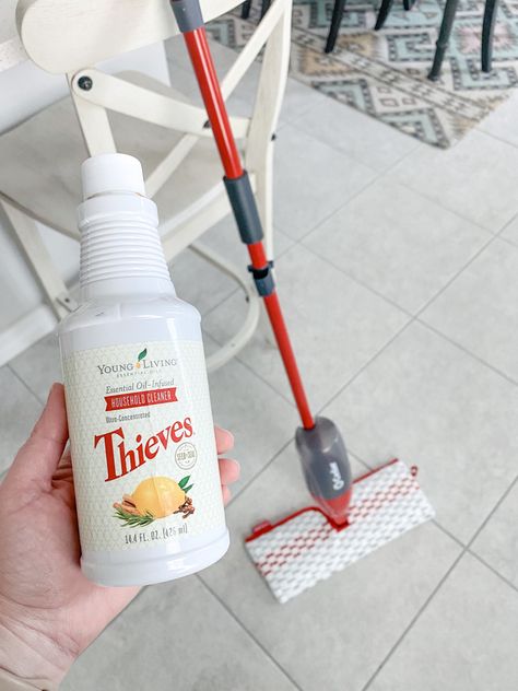 Theives Mop Solution, Thieves Mopping Solution, Mop Solution, Best Mop, Thieves Spray, Thieves Cleaner, Spray Mop, Essential Oils Cleaning, Household Cleaner