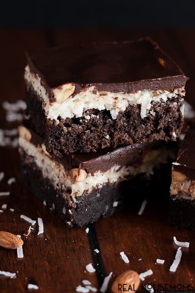 Almond Joy Brownies, Chocolate Brownie Ice Cream, Coconut Filling, Perfect Brownies, Brownie Ice Cream, Amazing Desserts, Brownie Desserts, Almond Joy, Dessert Drinks