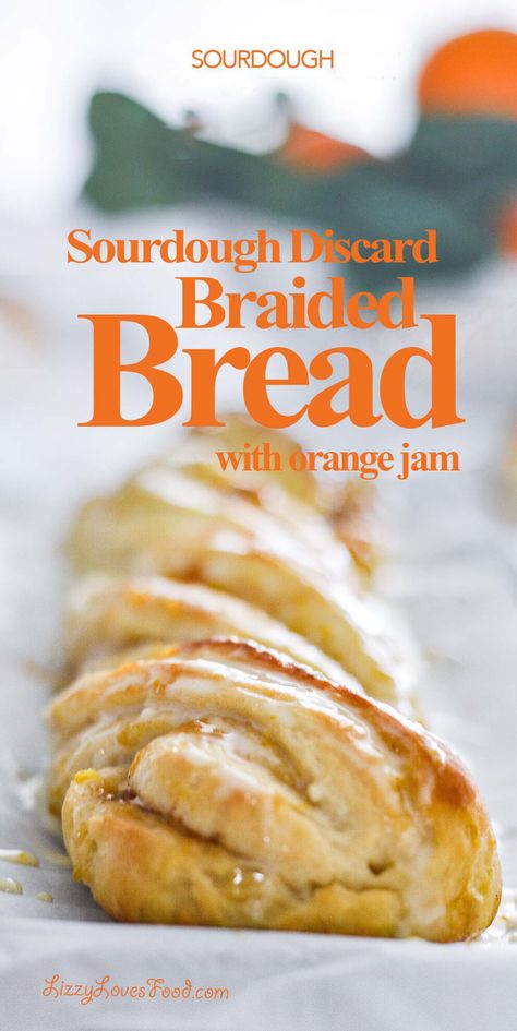 The sourdough braided bread recipe with orange filling and cream cheese glaze on top has a history that dates back to ancient civilizations. Bread Recipe Sourdough, Braided Bread Recipe, Orange Filling, Braided Bread, Sourdough Starter Recipe, Cream Cheese Glaze, Vegan Bakery, Easter Bread, Best Appetizer Recipes