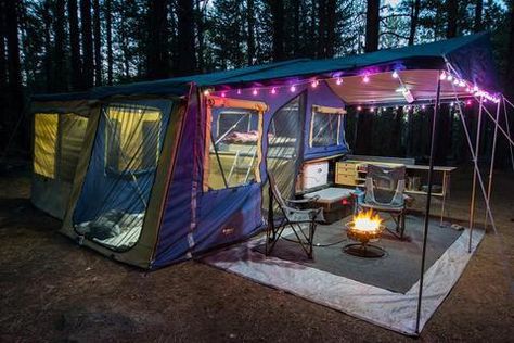 camping hacks glamping Tent Camp Set Up Ideas, Camping Setup Ideas, Festival Camping Setup, Tents Camping Glamping, Camping Setup, Cozy Camping, Camping 101, Camping Inspiration, Camping Set Up