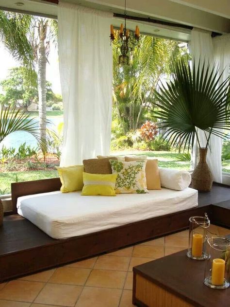 Luv Luxury Outdoor Spaces, Brazil Photography, Resort Restaurant, Popular Interior Design, Tropical Living, Photographer Instagram, Food Mood, Tropical Home Decor, Beach Side