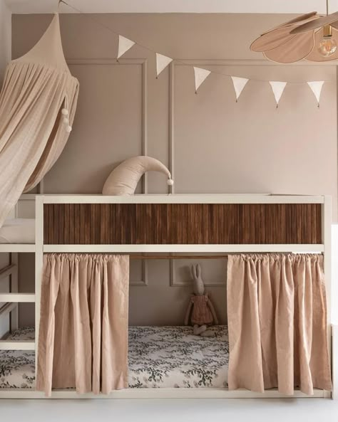 See an IKEA KURA Bed Transform into a Fun Ball Pit & 9 More Clever Hacks Ikea Room Kids Girl, Kura Cama Ikea, Ikea Bunk Bed Hack, Cama Ikea Kura, Bunk Bed Hacks, Wisteria Cottage, Kura Bed Hack, Ikea Bunk Bed, Ikea Kura Hack