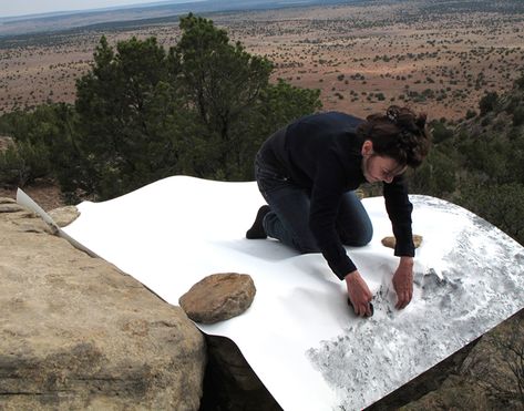 Artist Jill O'Bryan creating "frottage" drawing in the desert landscape of New Mexico. Life In New York, Wide Open Spaces, Putao, Desert Landscape, Open Spaces, Urban Life, In The Desert, Land Art, Mark Making