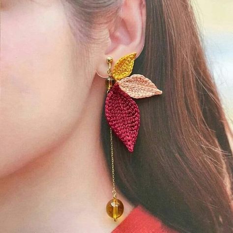 Anting Manik, Crochet Jewelry Patterns, Crochet Earrings Pattern, Mode Crochet, Handmade Jewelry Tutorials, Earring Tutorial, Stylish Earring, Handmade Jewelry Diy, Earring Patterns