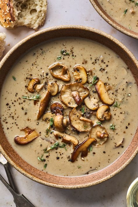 Easy Cream of Mushroom Soup | Olive & Mango Soup Recipes Uk, Vegan Mushroom Soup, Mushroom Quinoa, Poached Chicken Breast, Broiled Chicken Breast, Mushroom Soup Recipe, Kung Pao Chicken Recipe, Quinoa Soup, Creamy Mushroom Soup