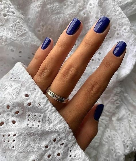 Dark Blue Nails, Unghie Sfumate, Milky Nails, Smink Inspiration, Dipped Nails, Manicure Y Pedicure, Dream Nails, Pretty Acrylic Nails, Chic Nails