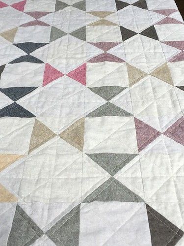 Hourglass Quilt, Quilt Big, Scrap Quilts, Quilt Piecing, Quilt Inspiration, Baby Quilts, Quilt Blocks, Contemporary Rug, Quilting