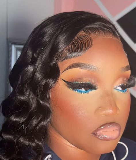 Prom Eyes, Birthday Makeup Looks, Gold Makeup Looks, Blue Makeup Looks, Natural Glam Makeup, Glitter Makeup Looks, Prom Eye Makeup, Soft Makeup Looks, Prom Makeup Looks