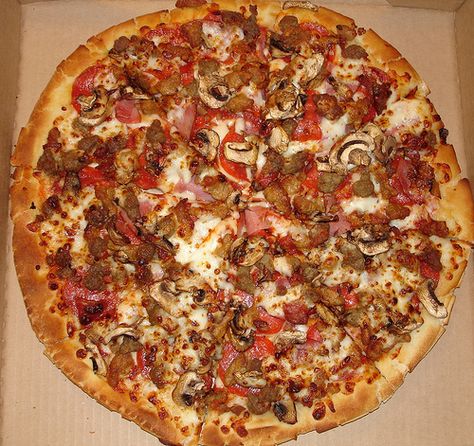 My favorite meat lover! Meat Feast Pizza, Pizza Hut Pan Pizza, I Want Pizza, Meat Lovers Pizza, Delivery Guy, Pizza Delivery Guy, Meat Lover, Pizza Fries, Artisan Pizza